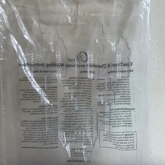 Chocoate &Soap Mold- Castle Shape & Glass Slipper Shape - Picture 3 of 5